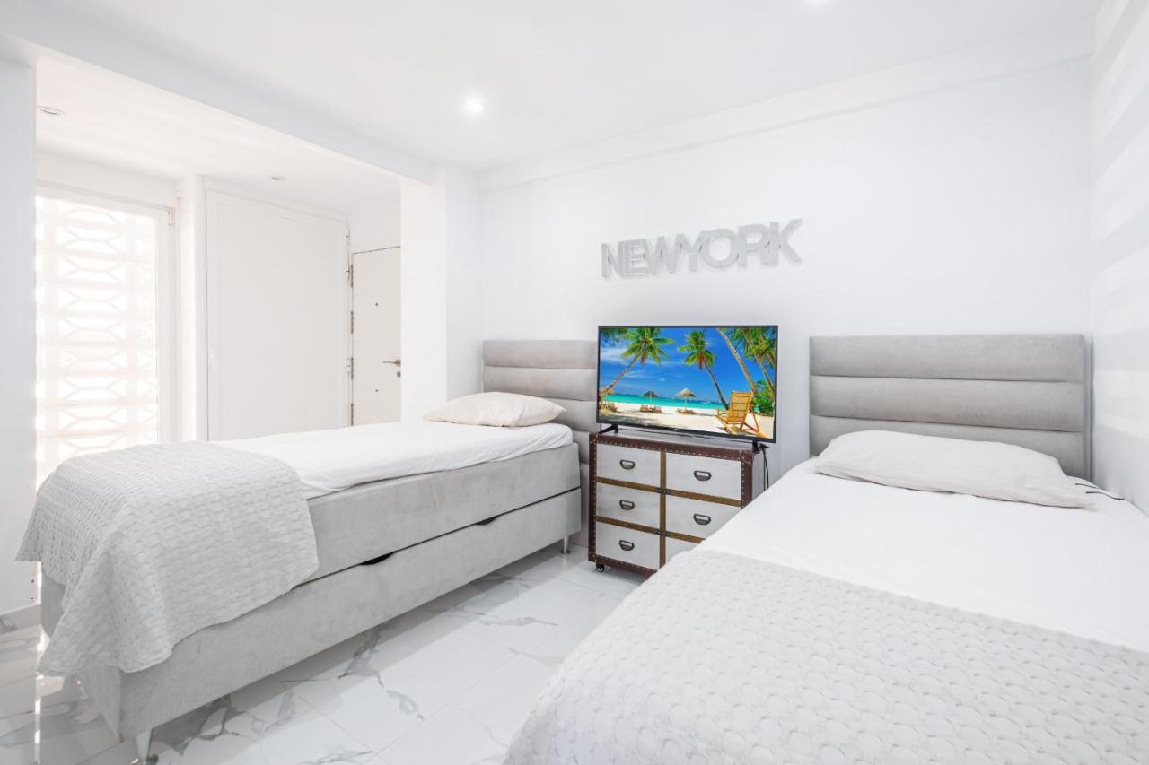 Copacabana Deluxe 1-A Levante Beach Benidorm Kültér fotó